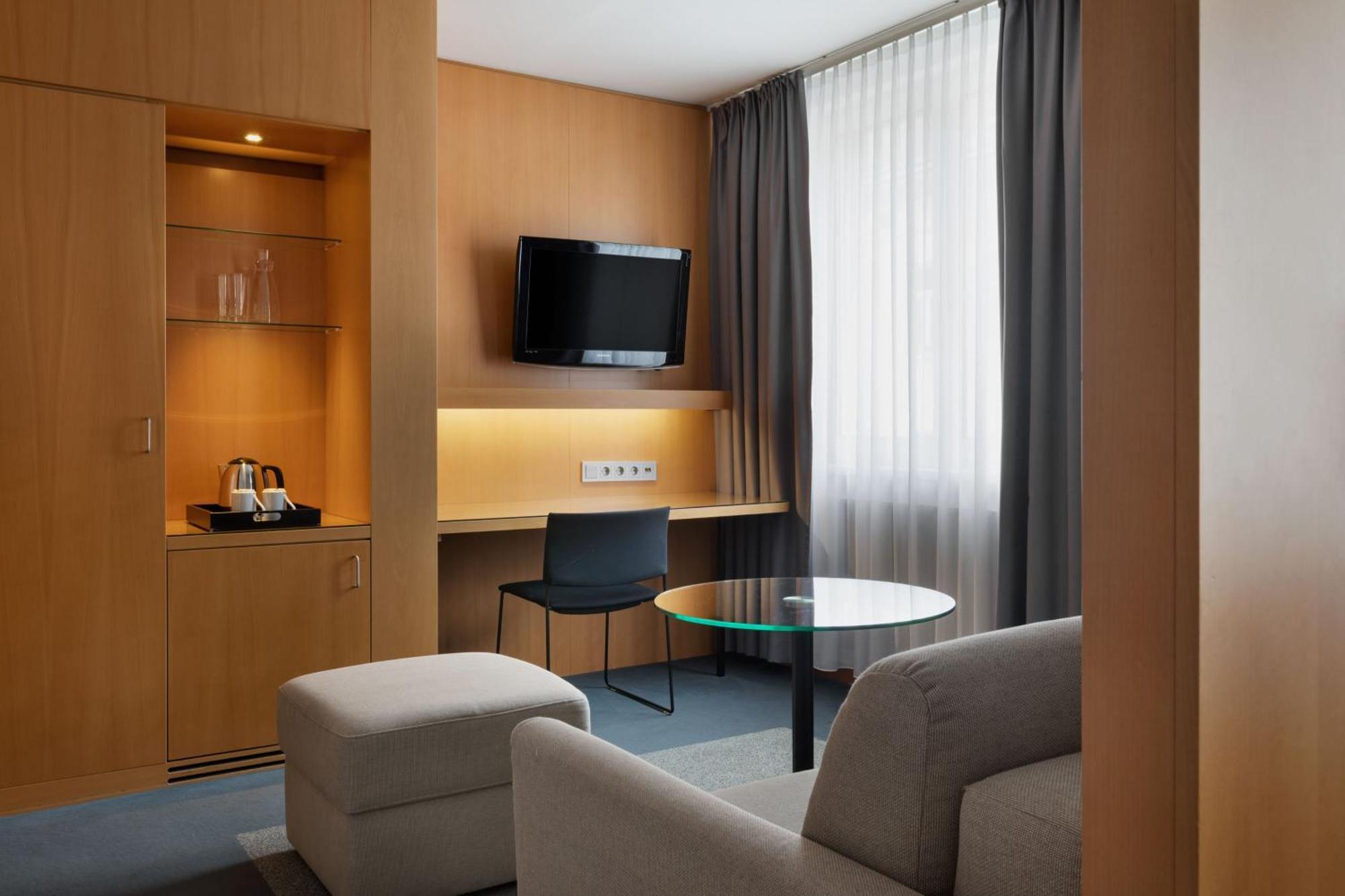 Holiday Inn Vienna City By Ihg Esterno foto