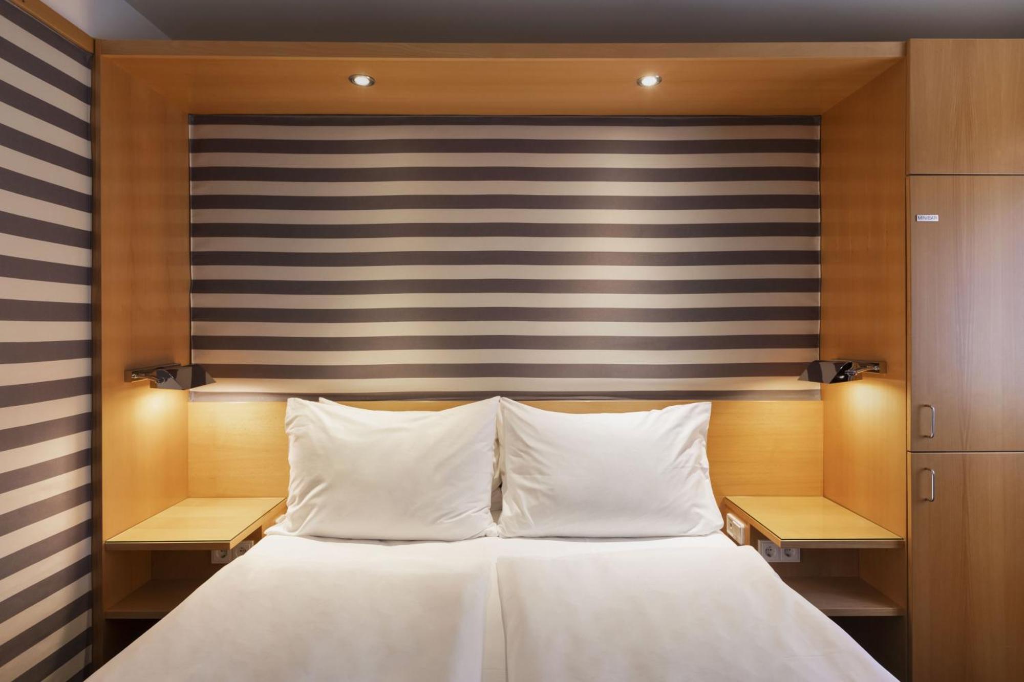 Holiday Inn Vienna City By Ihg Esterno foto