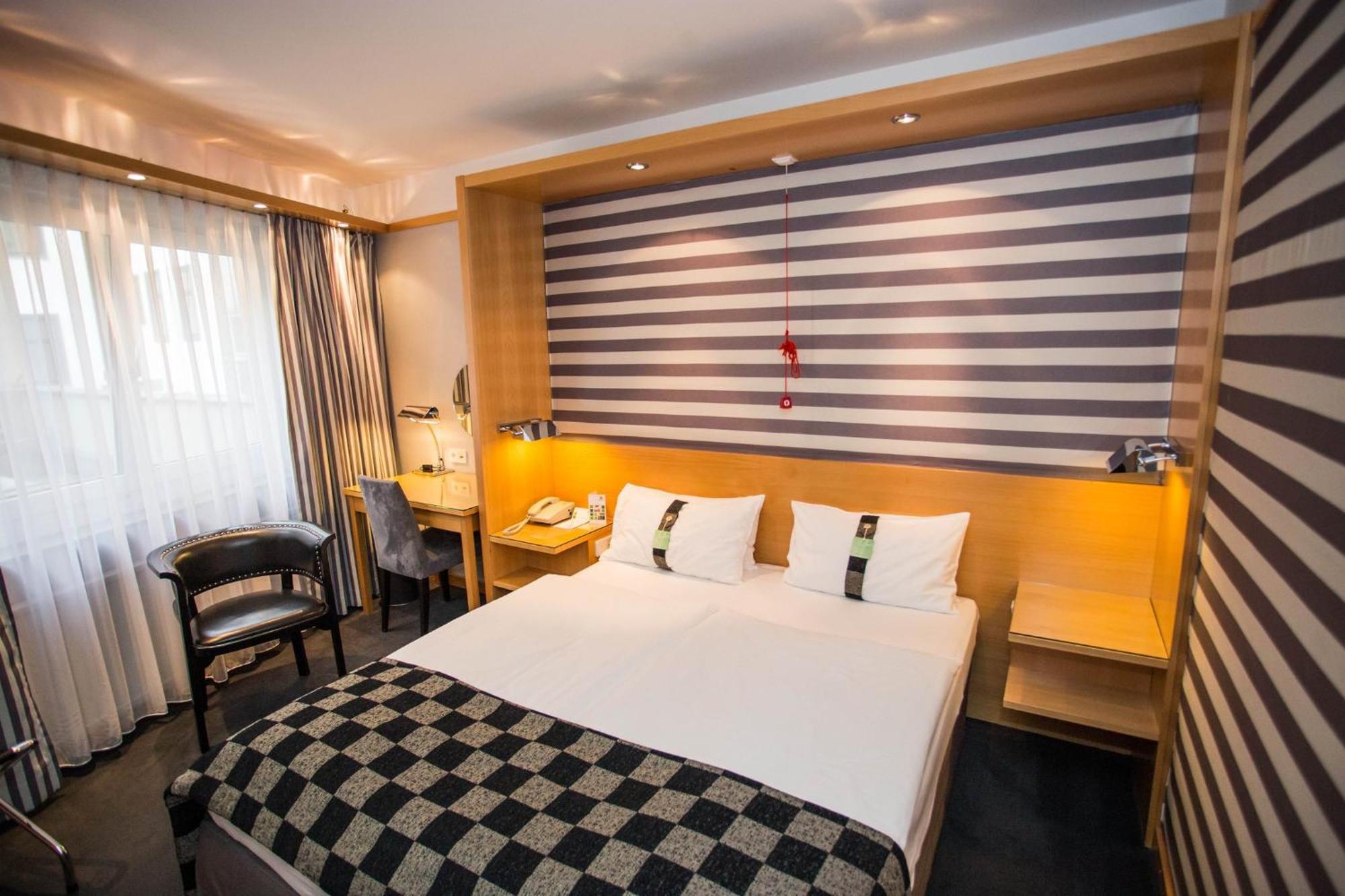 Holiday Inn Vienna City By Ihg Esterno foto