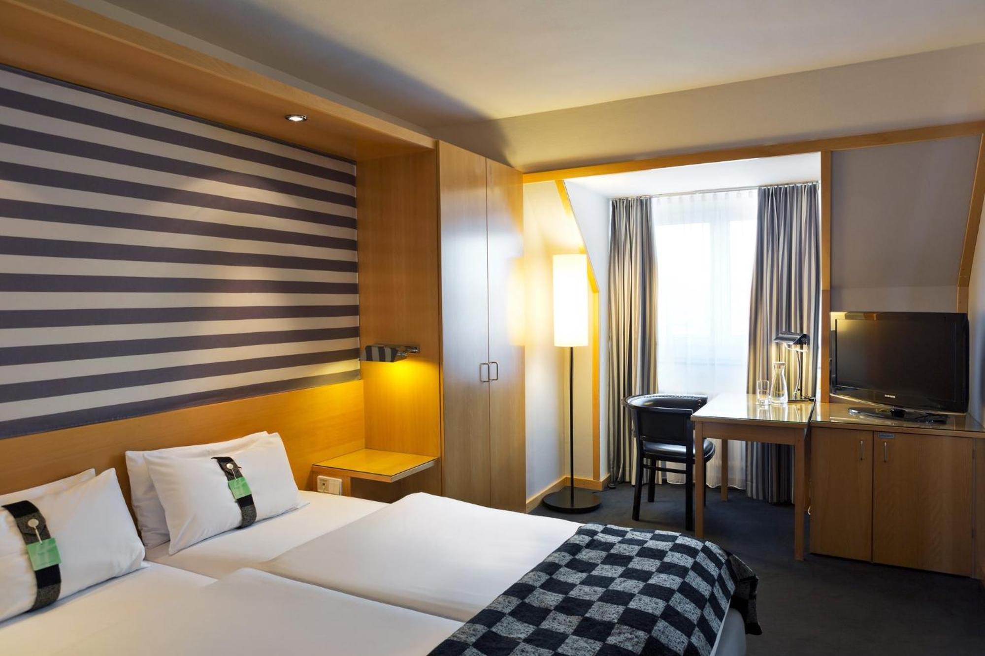 Holiday Inn Vienna City By Ihg Esterno foto